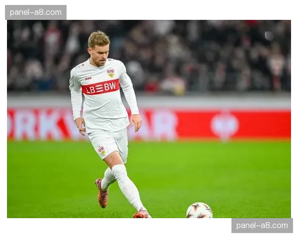 斯图加特4-0大胜门兴，昂达夫上演帽子戏法