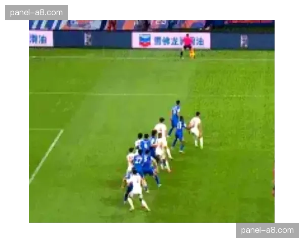 争议判罚：都灵进球因越位被吹，VAR回放划线引质疑